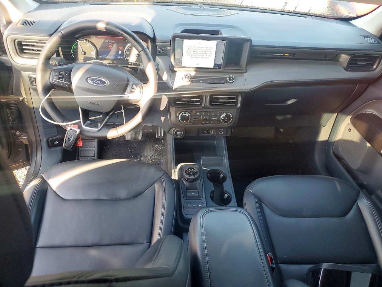 2023 Ford Maverick XL