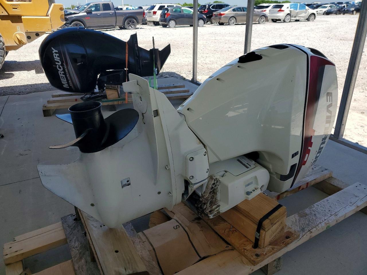 2014 Boat 2014 Evinrude Boatmotor