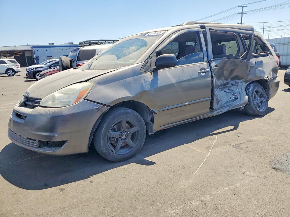 2005 Toyota Sienna