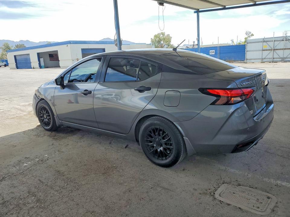 2020 Nissan Versa s