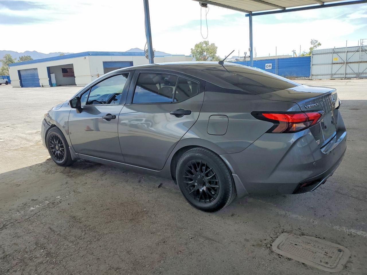 2020 Nissan Versa s