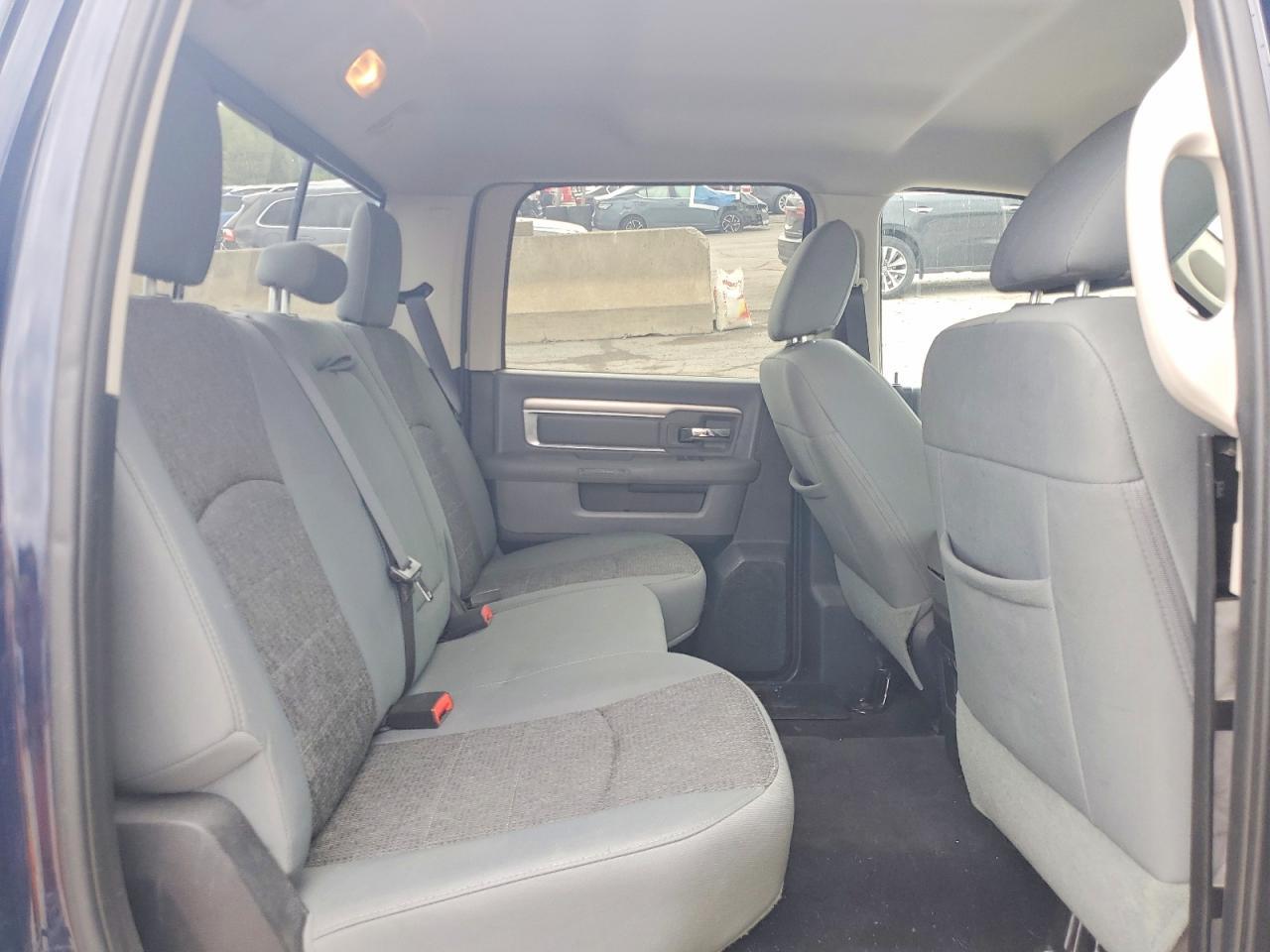 2016 Dodge RAM 1500 SLT
