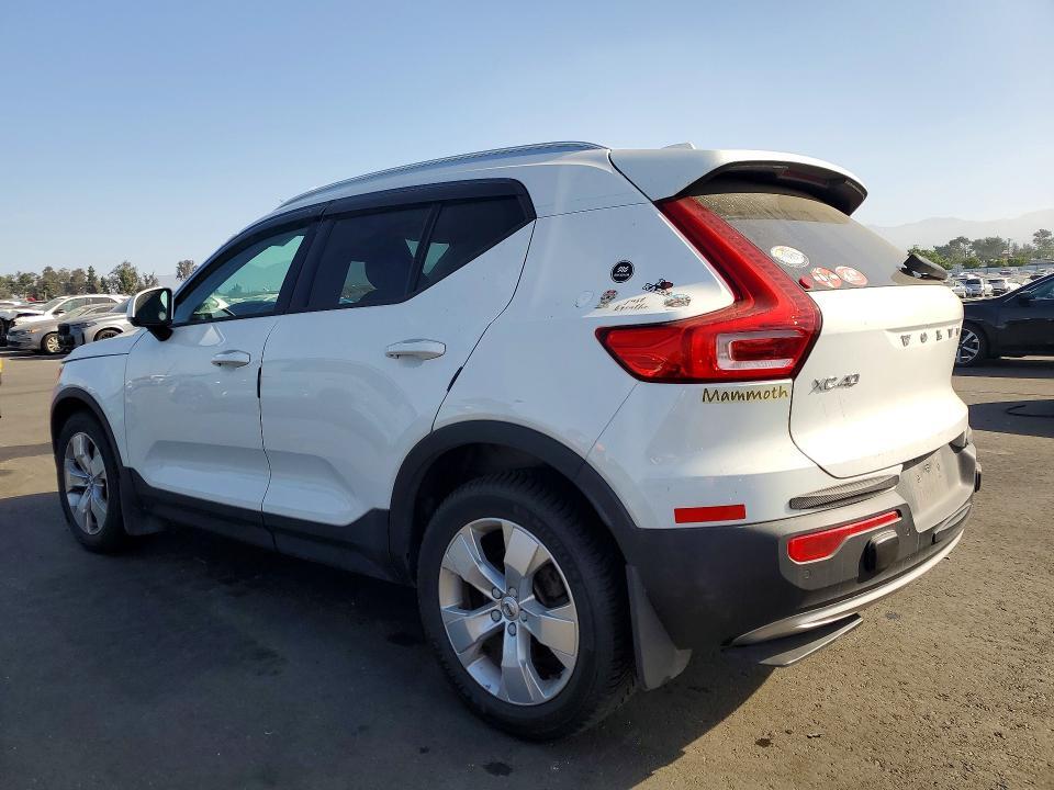 2020 Volvo Xc40 T4 Momentum