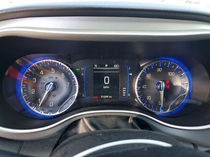 2020 Chrysler Pacifica Touring