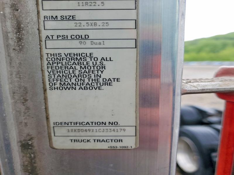 2012 Kenworth T800 Semi Truck