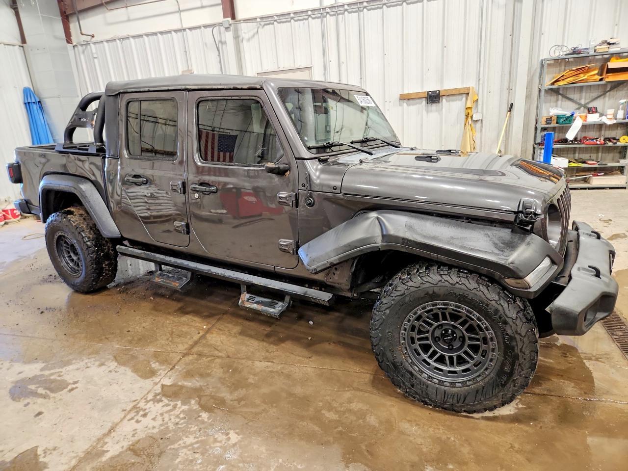 2020 Jeep Gladiator Sport