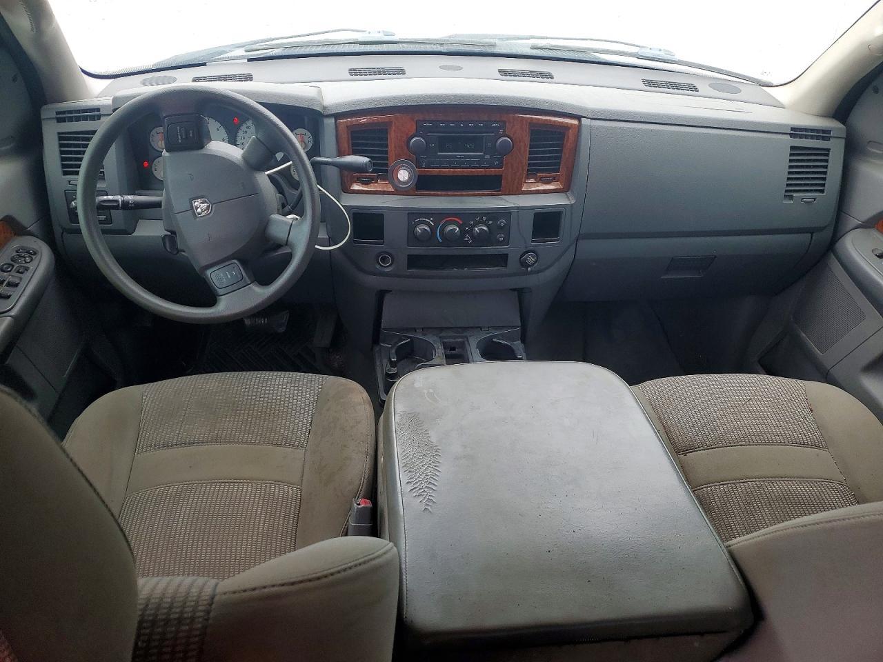 2006 Dodge RAM 1500 ST