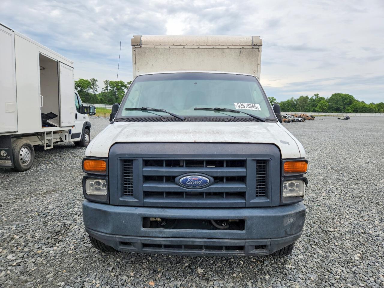 2014 Ford E350 BOX Truck