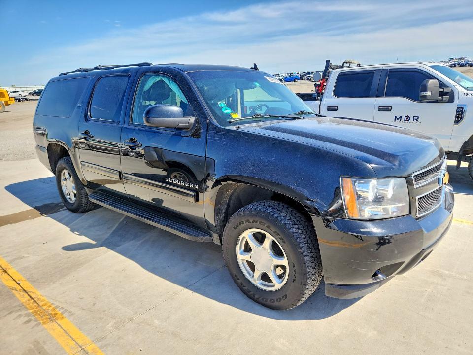 2014 Chevrolet Suburban K1500 lt