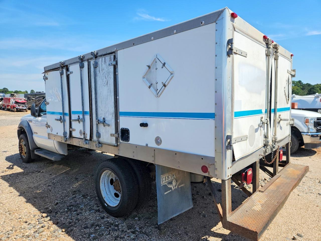2006 Ford F550 Super Duty BOX Truck