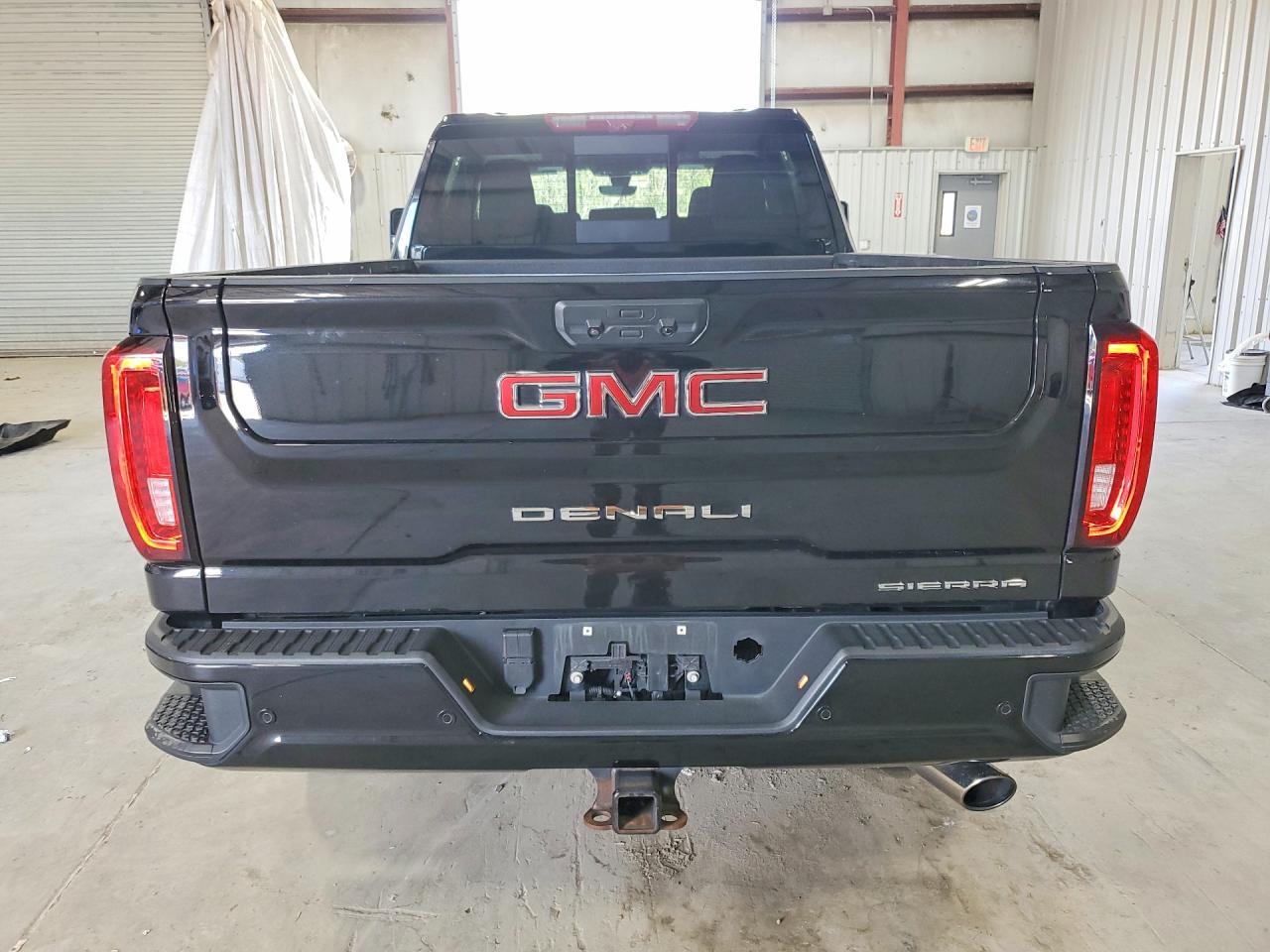 2022 GMC Sierra K2500 Denali