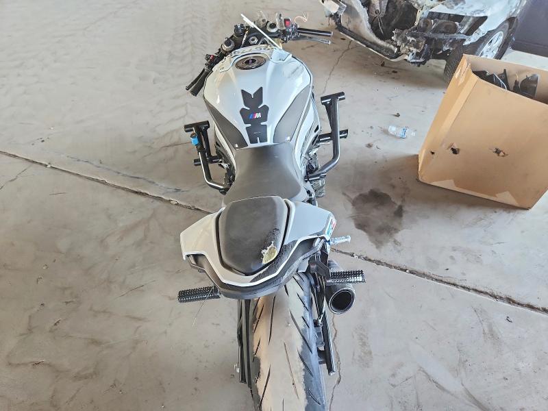 2024 BMW S 1000 RR