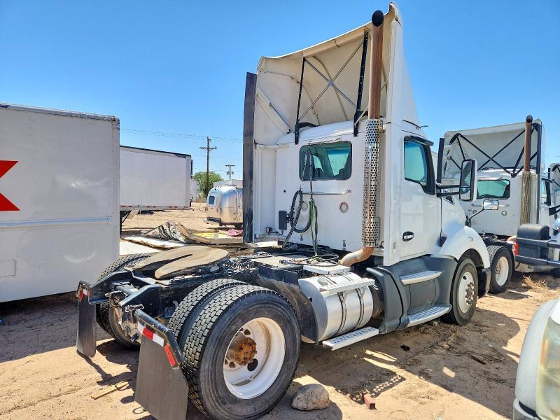 2018 Kenworth T680 Semi Truck