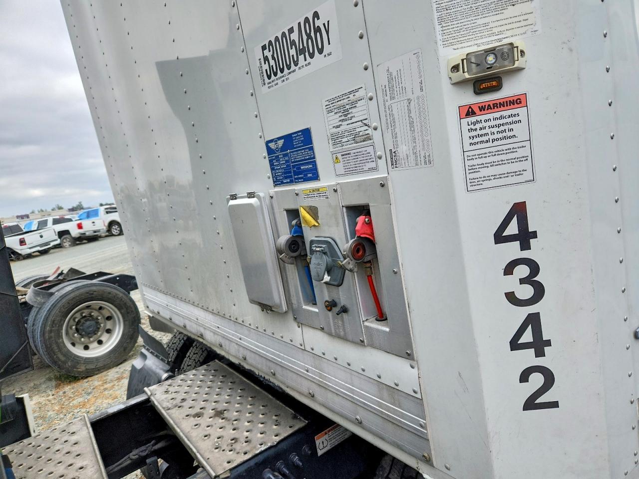2022 Kentucky DRY Van Trailer