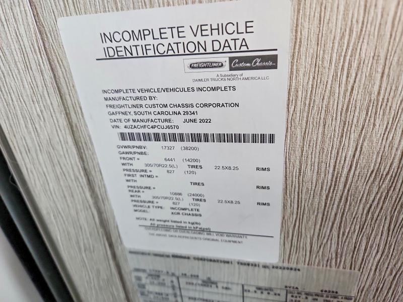 2023 Freightliner Kountry Star RV