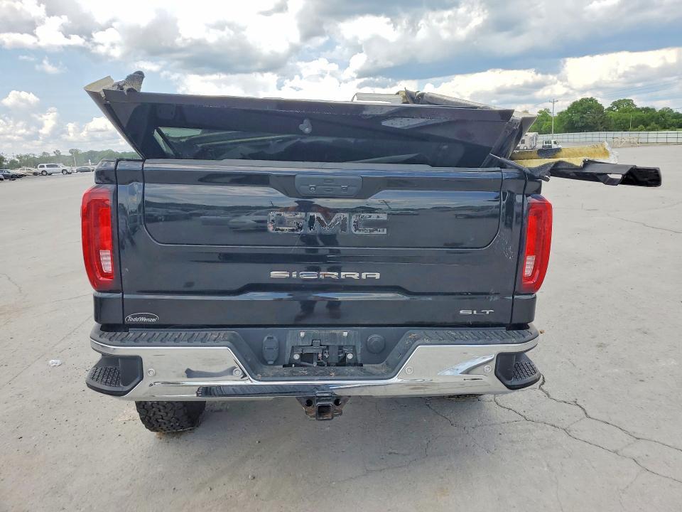 2021 GMC Sierra K1500 SLT