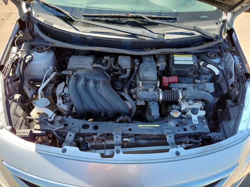 2016 Nissan Versa 1.6 sv