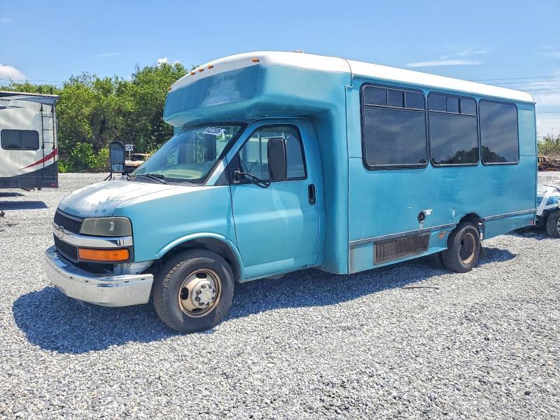2010 Chev Rolet Express Shuttle Bus