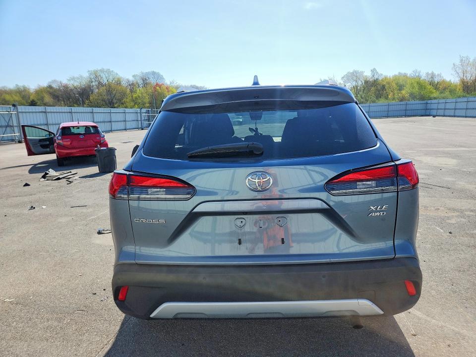 2022 Toyota Corolla Cross xle