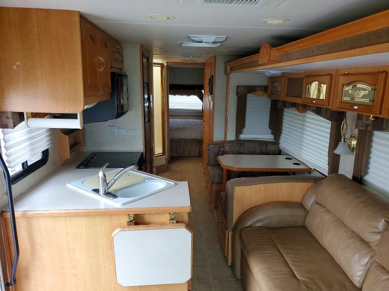 2004 Ford Motorhome Chassis W16