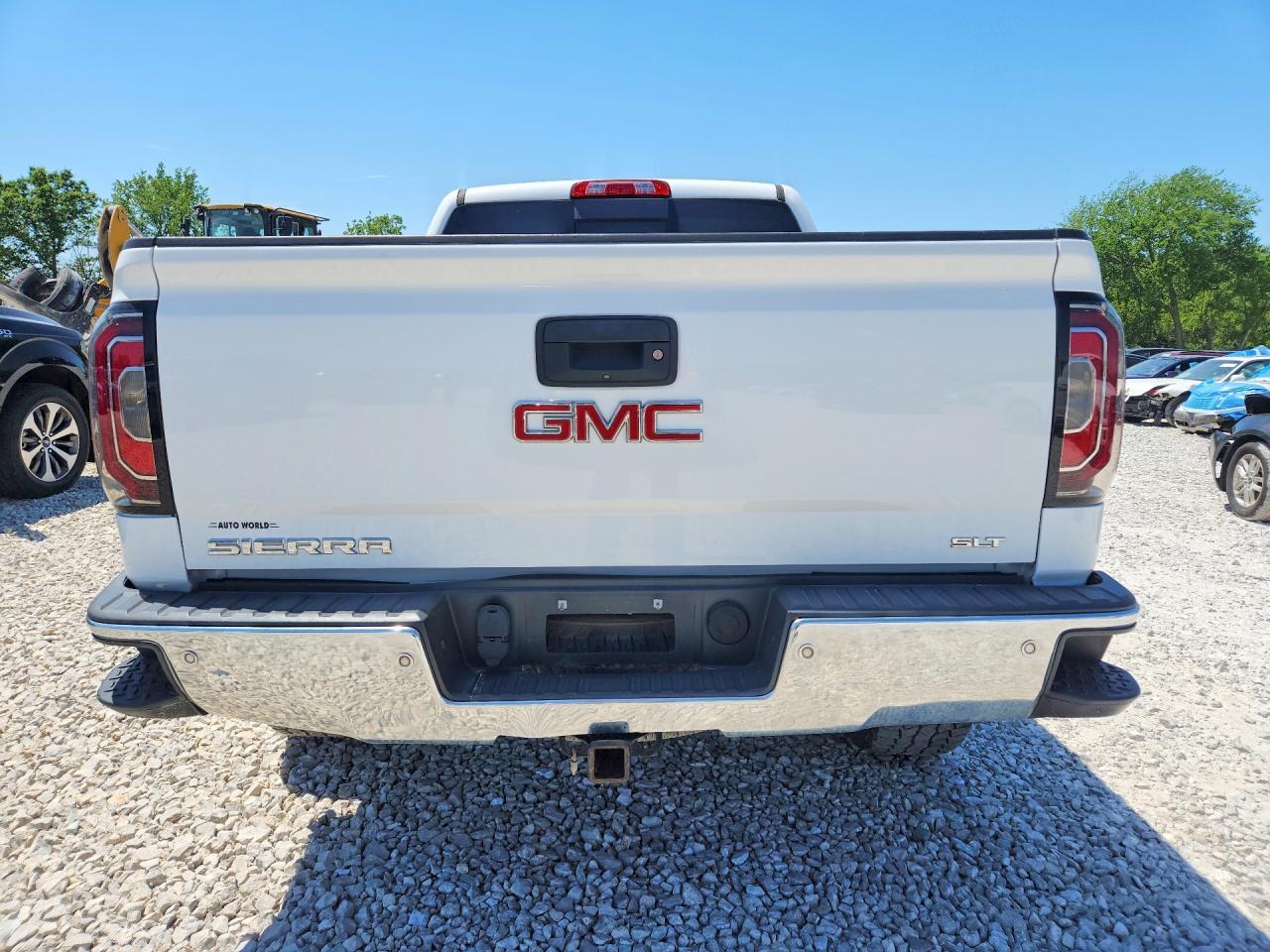 2018 GMC Sierra K1500 SLT