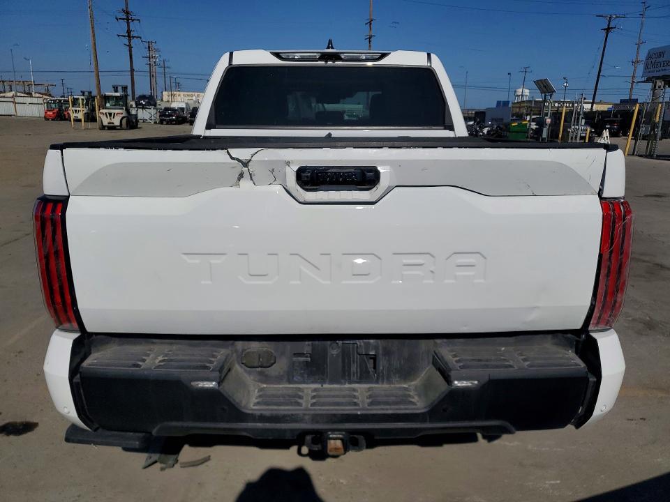 2024 Toyota Tundra Limited HV