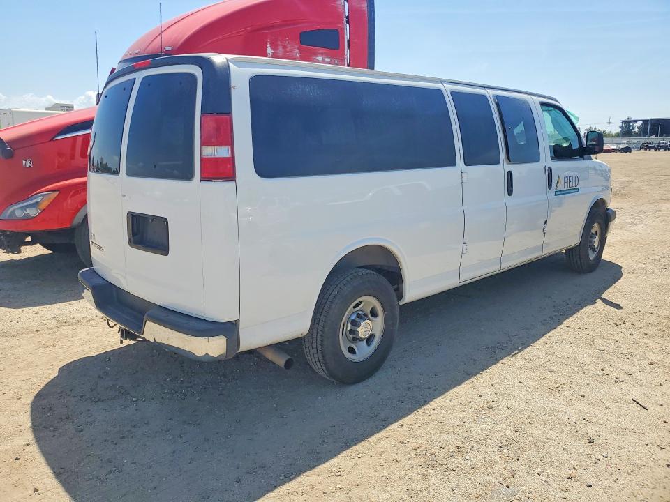 2017 Chevrolet Express G3500 LT