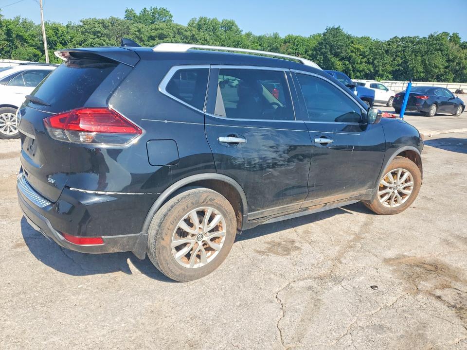 2017 Nissan Rogue sv