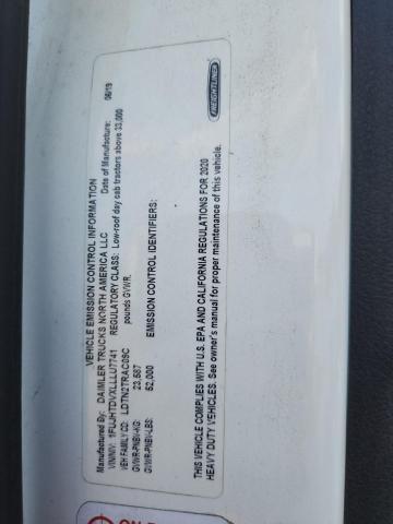 2020 Freigliner 2020 Freightliner Cascadia 116 Semi Truck