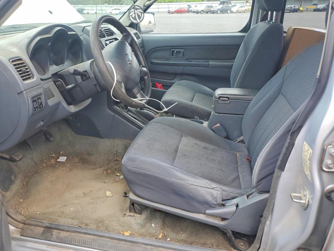 2002 Nissan Frontier Crew Cab SC