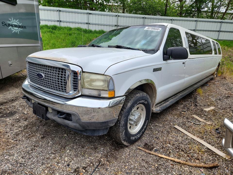 2004 Ford Excursion XLT