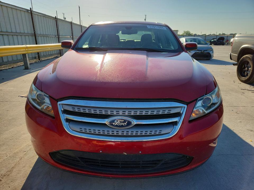 2011 Ford Taurus sel