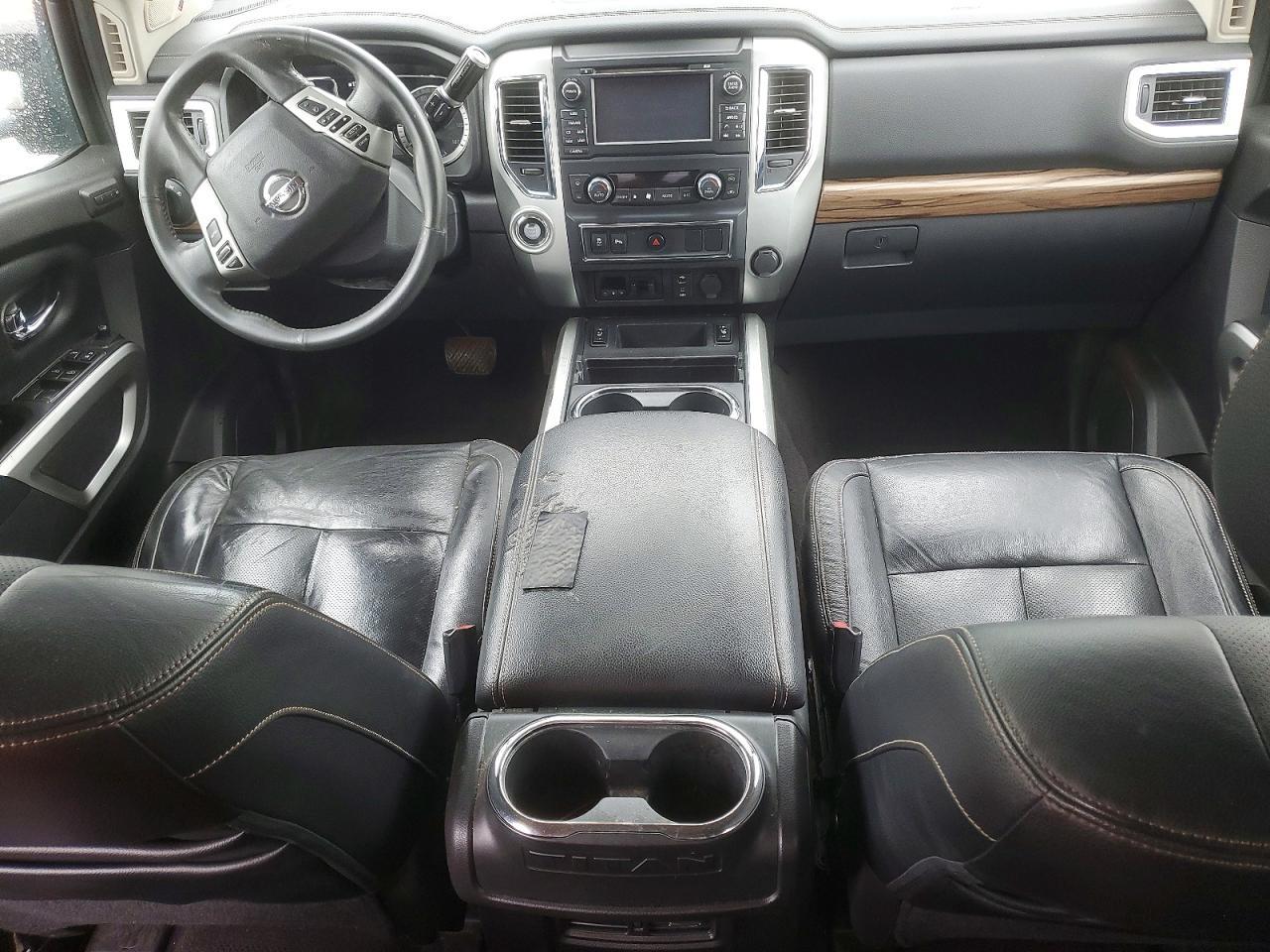 2016 Nissan Titan XD SL