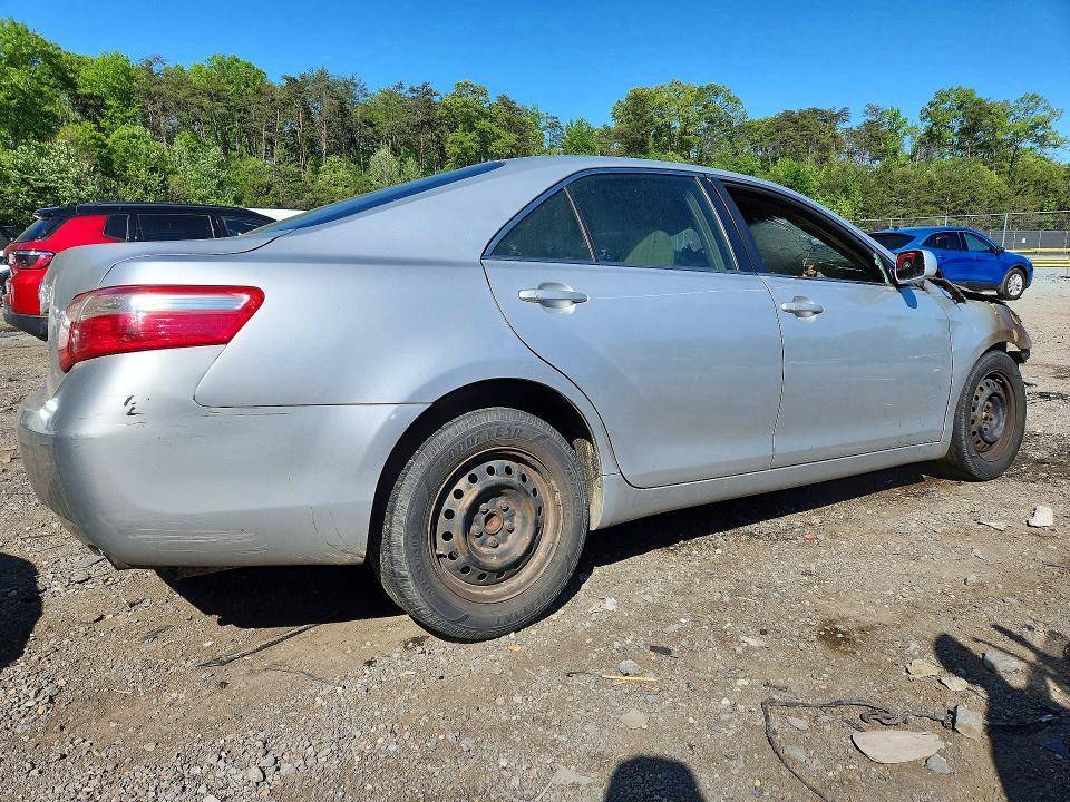 2007 Toyota Camry le