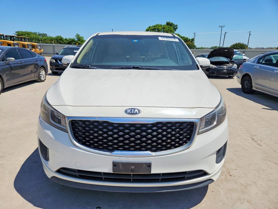 2016 KIA Sedona lx