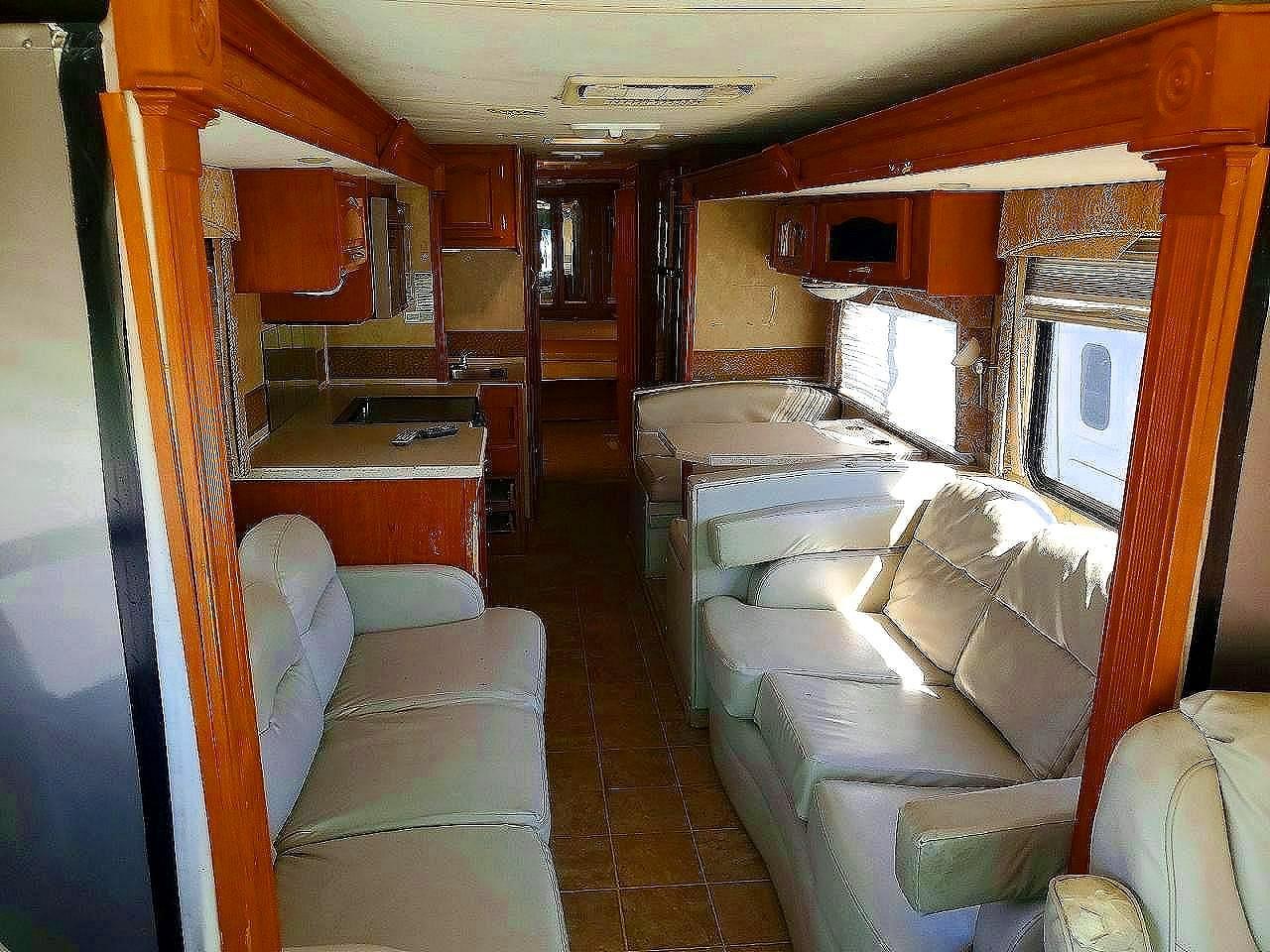 2007 Workhorse Custom Chassis R26 Camper
