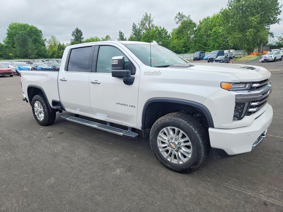 2022 Chevrolet Silverado K2500 High Country