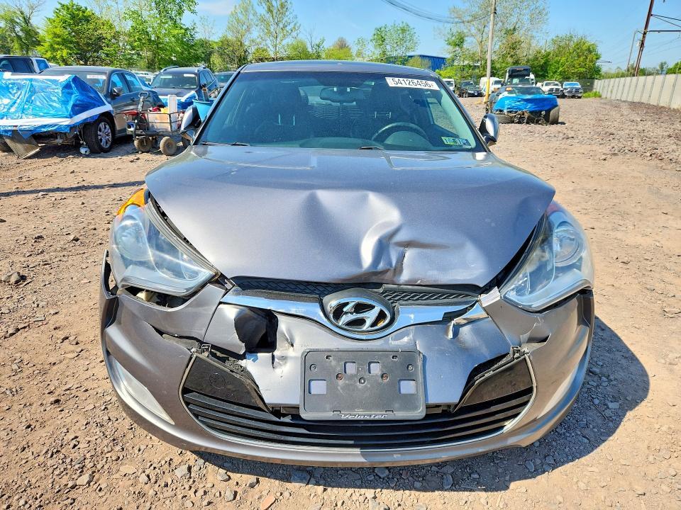 2013 Hyundai Veloster Base