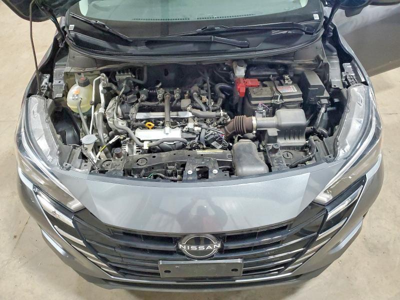 2025 Triumph Versa sv
