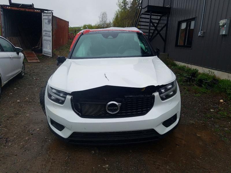 2020 Volvo Xc40 T5 R-design