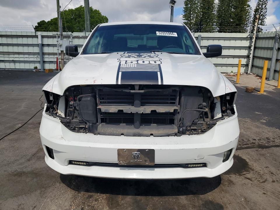 2020 Dodge RAM 1500 Classic Tradesman