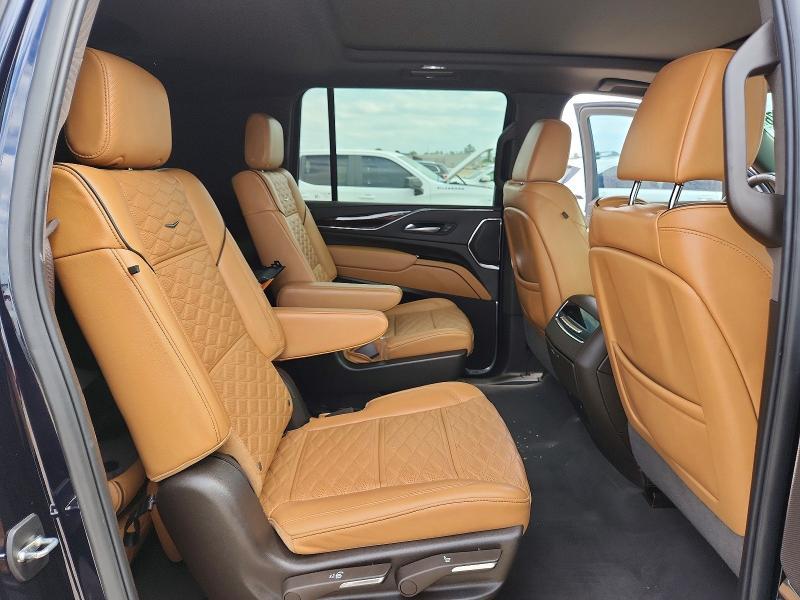 2024 Cadillac Escalade esv Sport