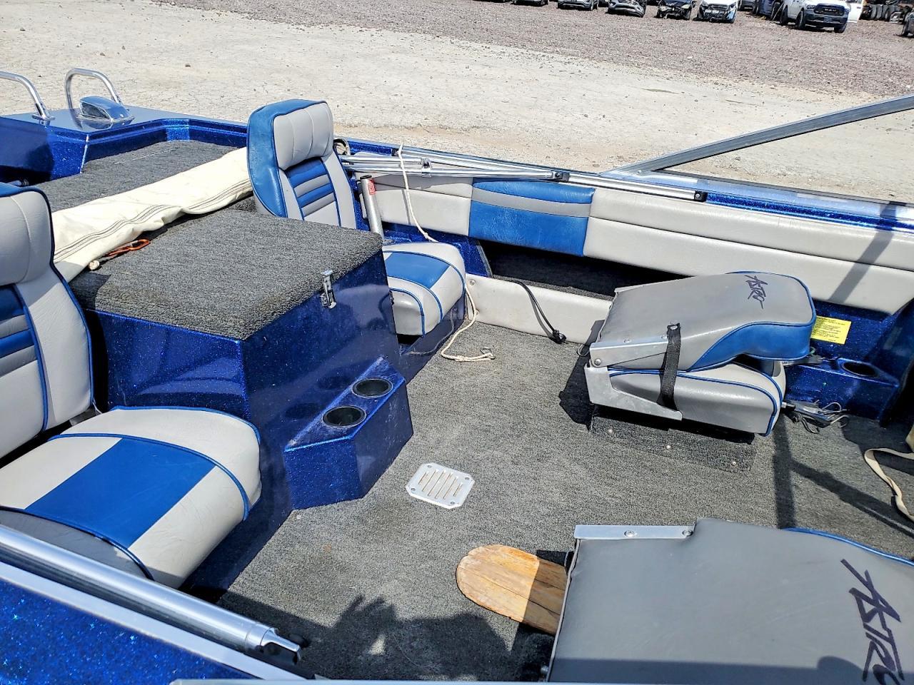 1991 Astro Boats Boat