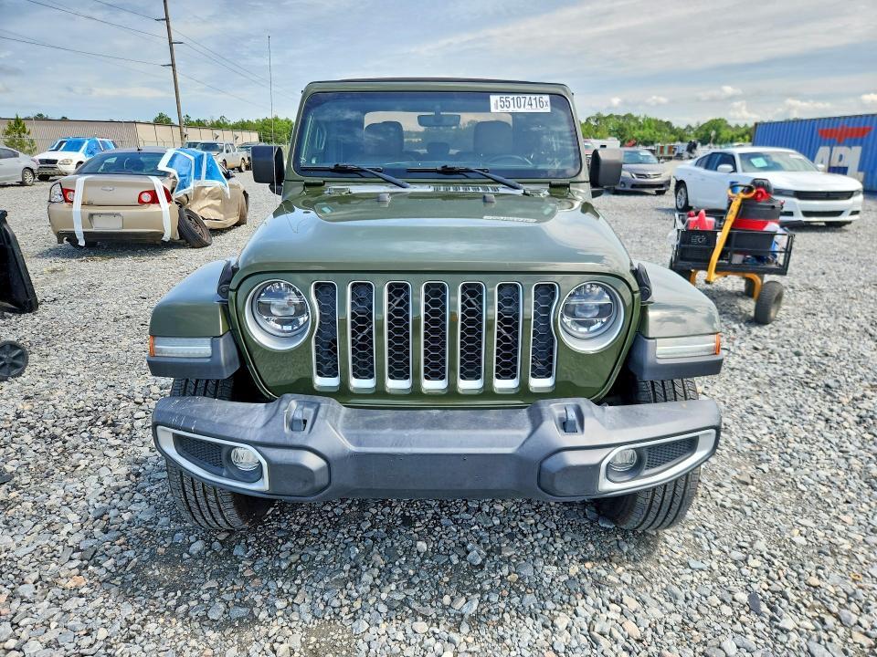 2022 Jeep Gladiator Overland