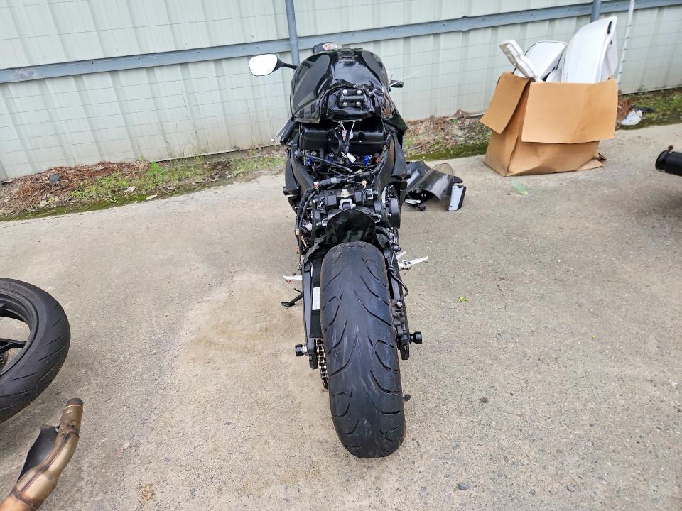 2013 Suzuki GSX-R750