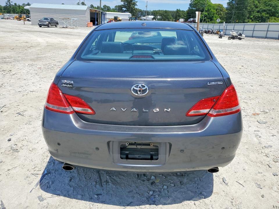 2010 Toyota Avalon Limited