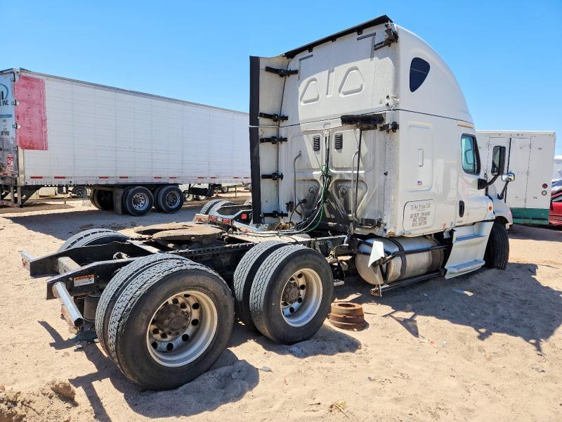 2016 Freigliner Cascadia 125