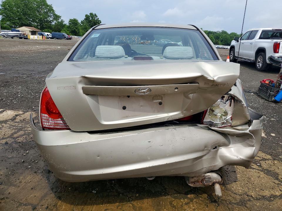 2005 Hyundai Elantra gls