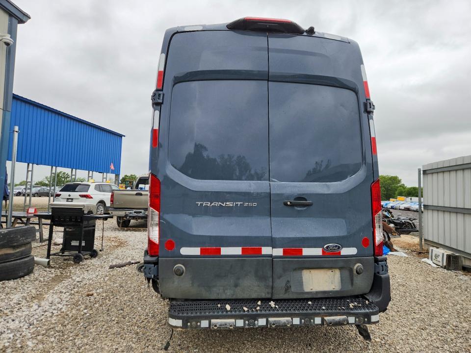 2021 Ford Transit T-250