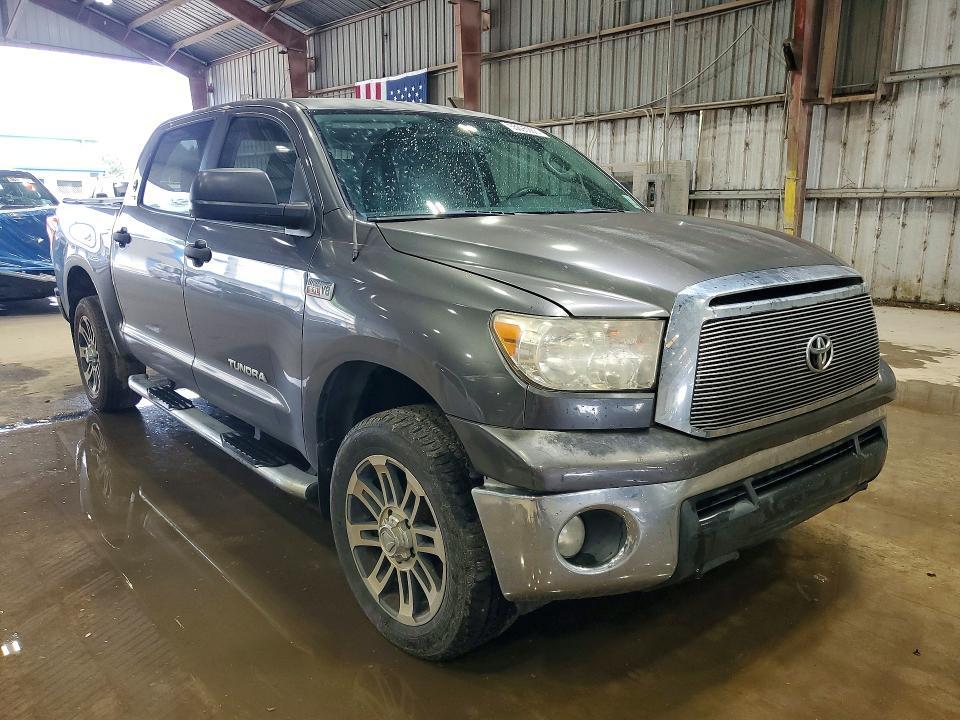 2013 Toyota Tundra Crewmax SR5